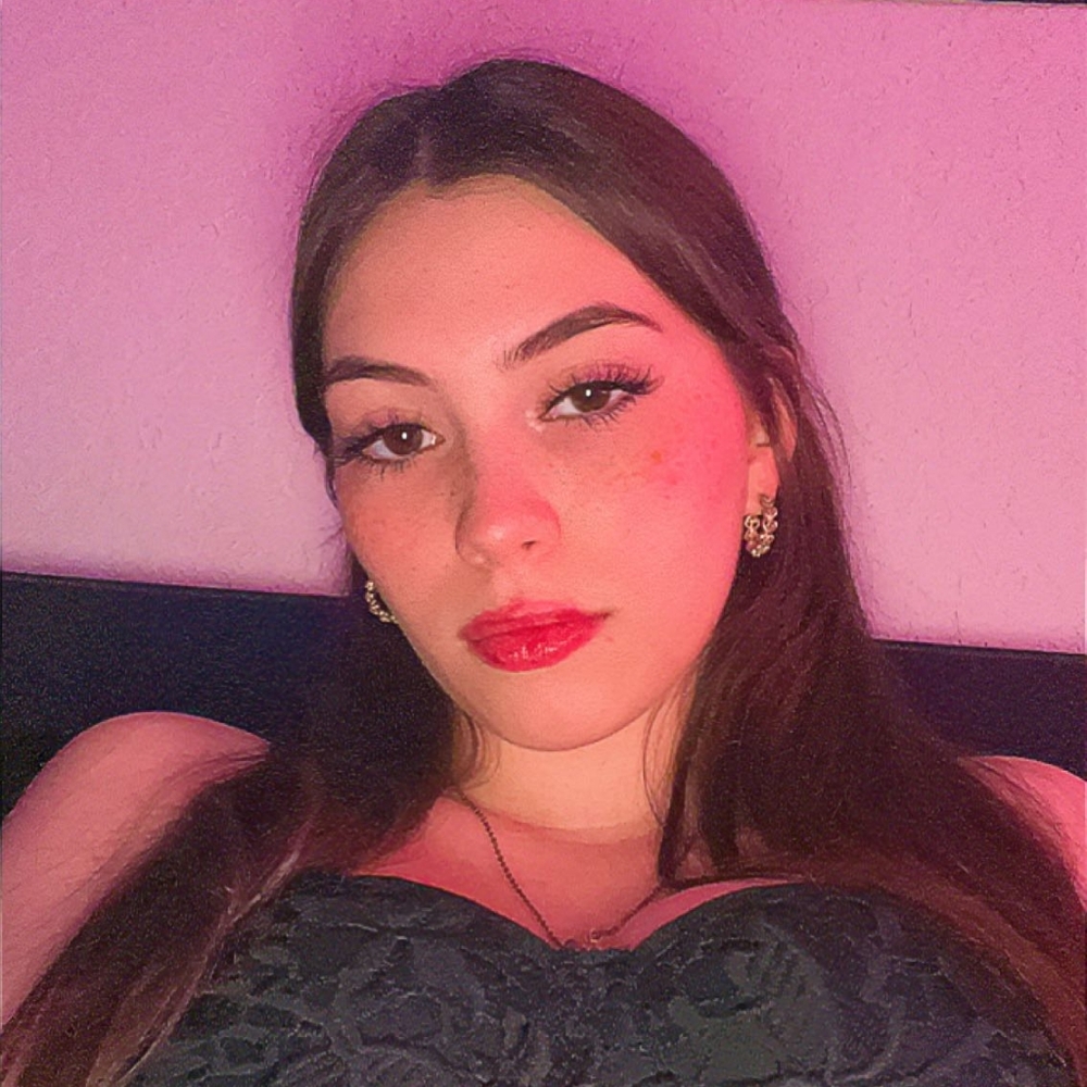 Meet your Posher, Cece